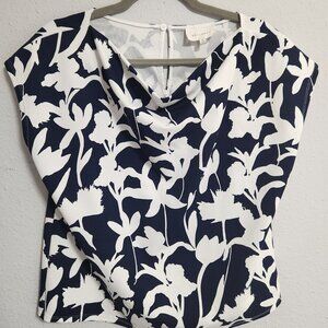 Melloday | White Blue Floral Spring Top Medium